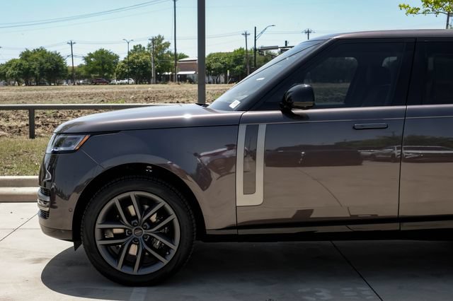 New 2026 Land Rover Range Rover SE AWD/4WD image 15