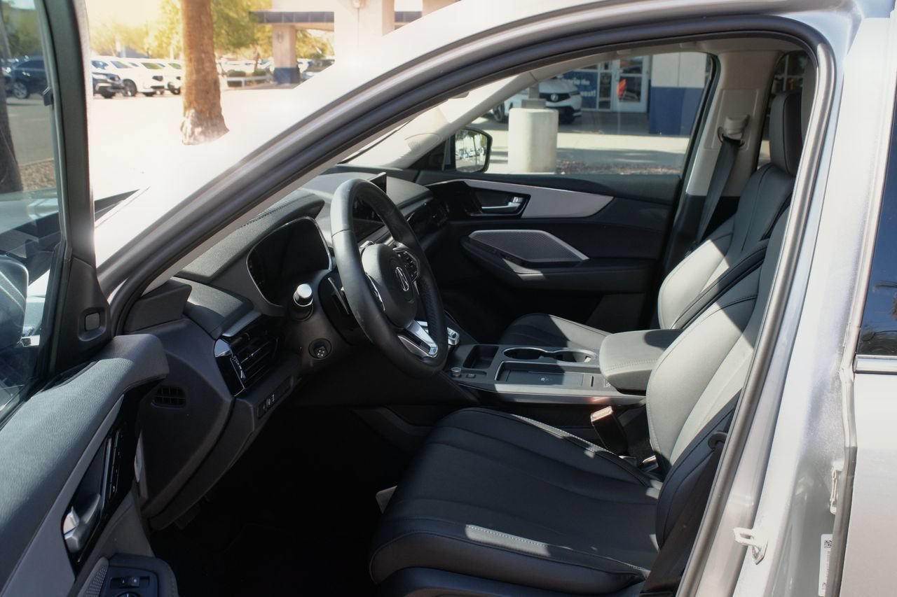 Used 2026 Acura MDX FWD image 13