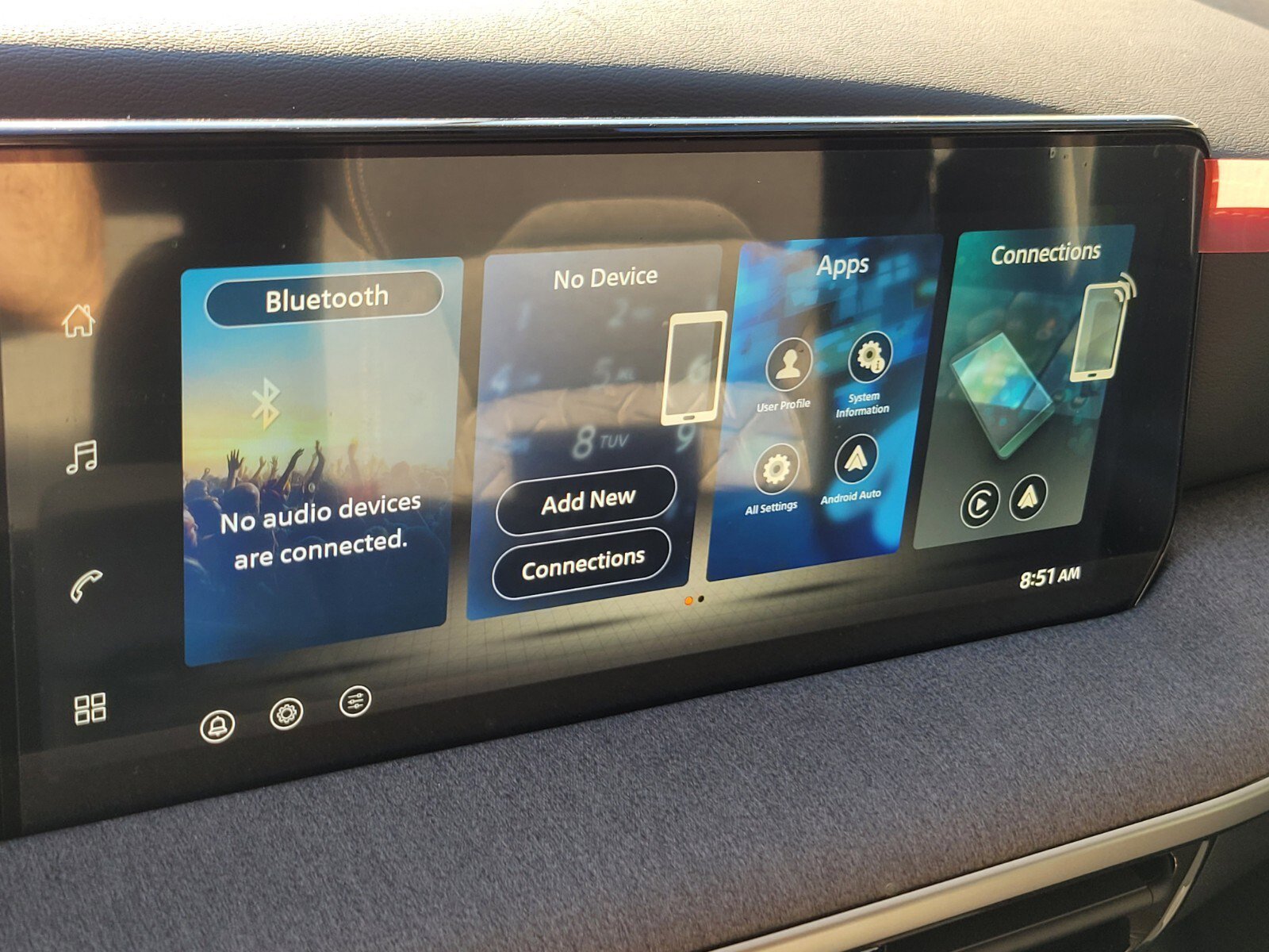 New 2026 Nissan Kicks SV image 17