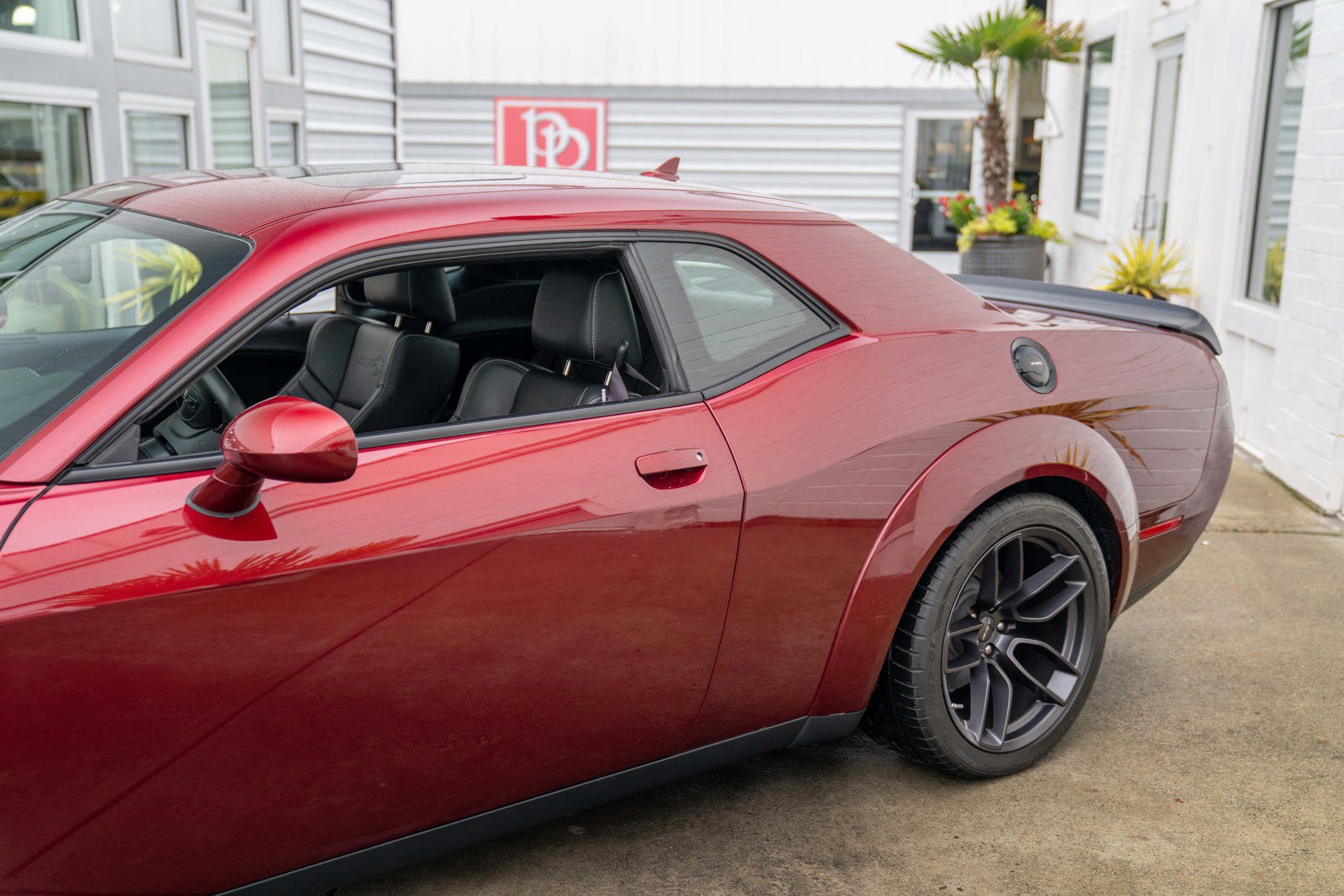 Used 2019 Dodge Challenger SRT Hellcat Redeye RWD image 6
