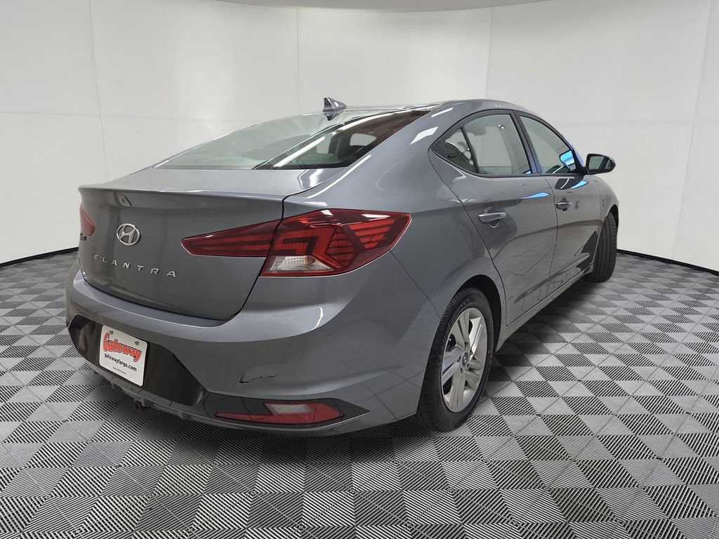 Used 2019 Hyundai Elantra SEL w/ Cargo Package FWD image 4