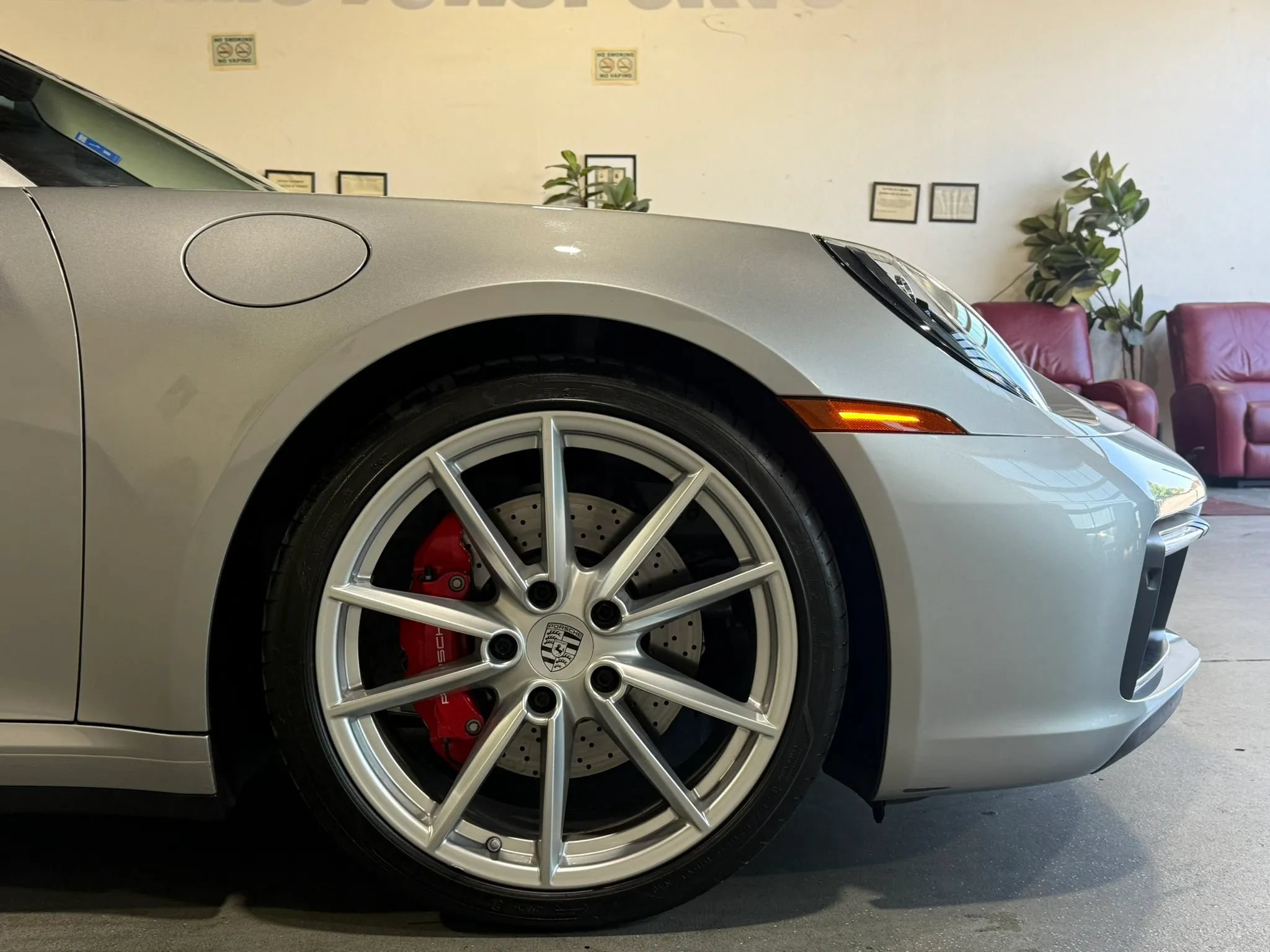 Used 2021 Porsche 911 AWD/4WD image 20