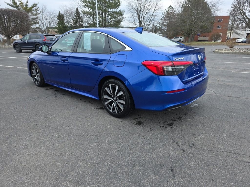 Used 2023 Honda Civic EX image 5