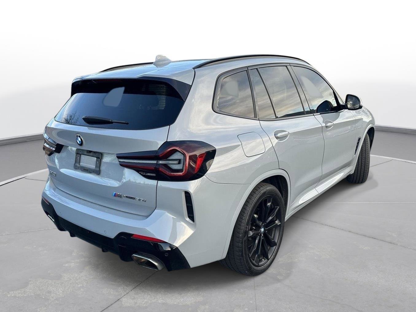 Used 2022 BMW X3 xDrive30i w/ M Sport Package image 6