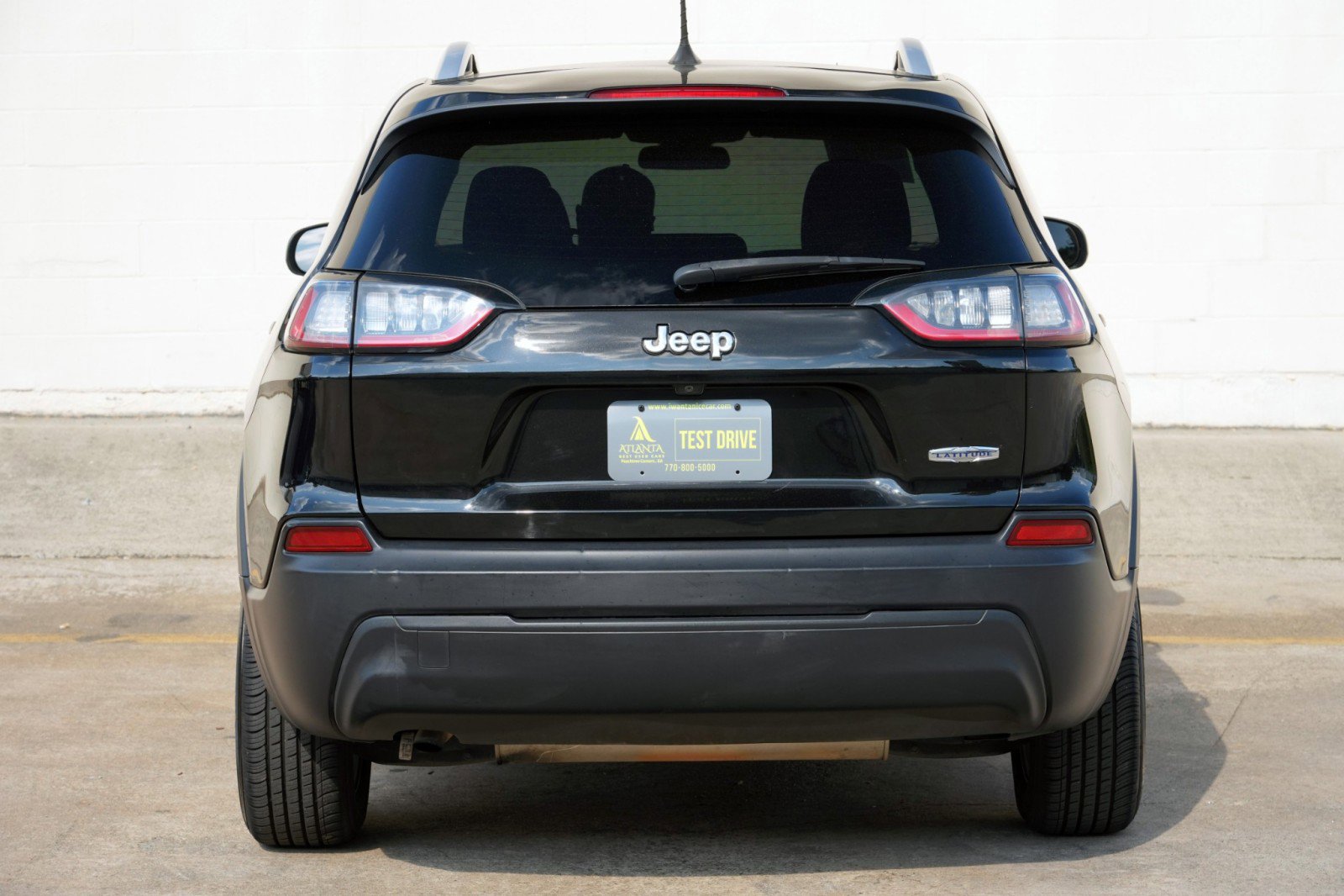 Used 2019 Jeep Cherokee Latitude w/ Popular Appearance Group FWD image 44