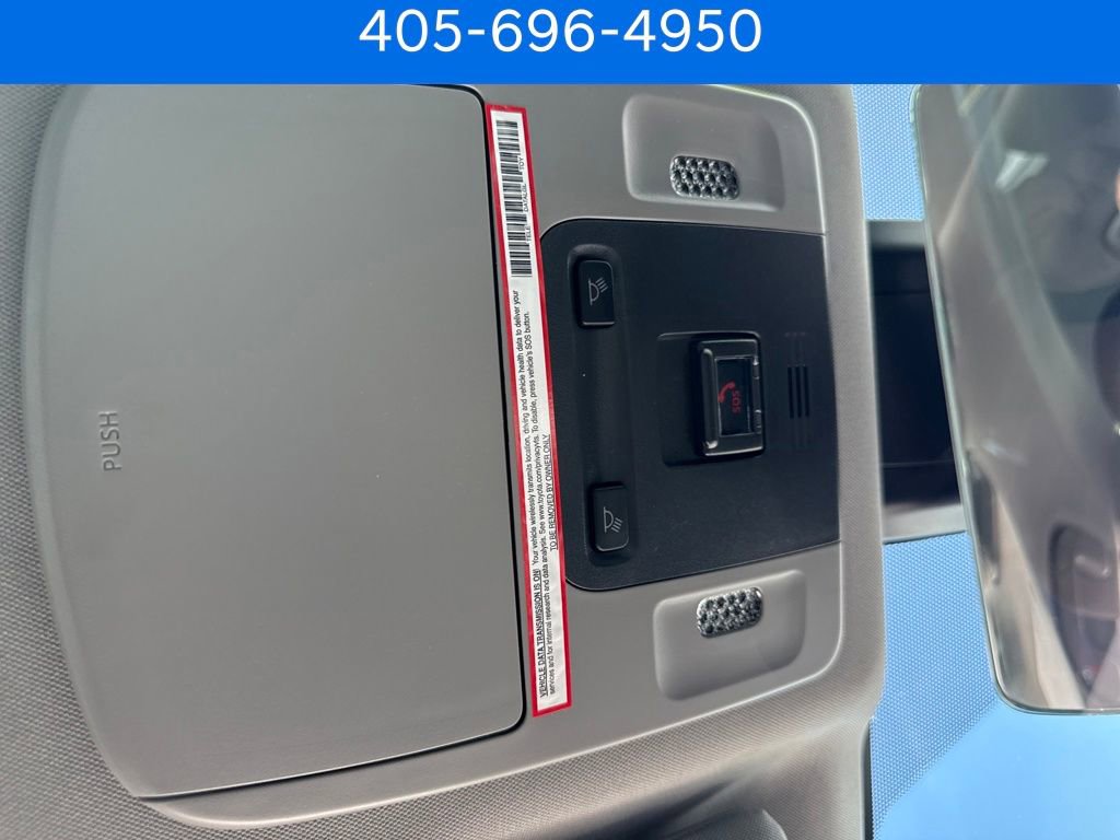 Used 2022 Toyota Camry SE image 28