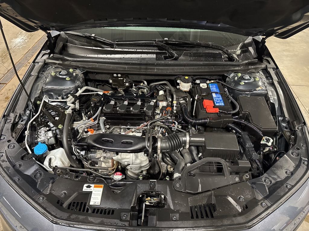 Used 2023 Honda Accord EX image 15