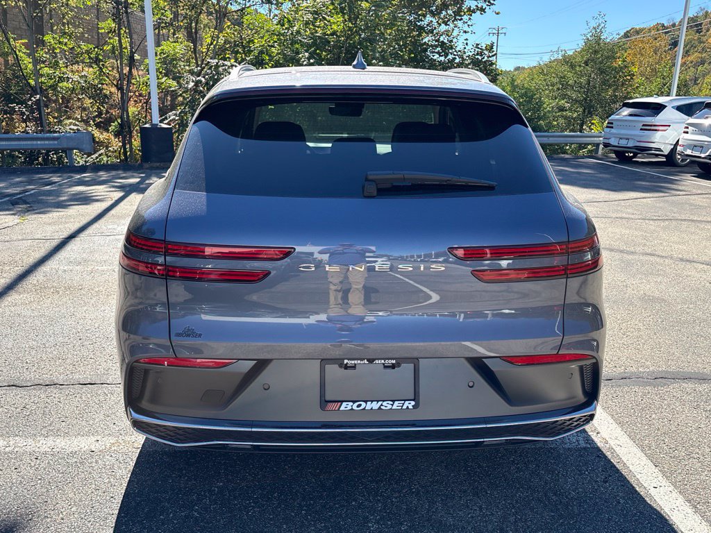 New 2027 Genesis GV70 2.5T AWD/4WD image 4