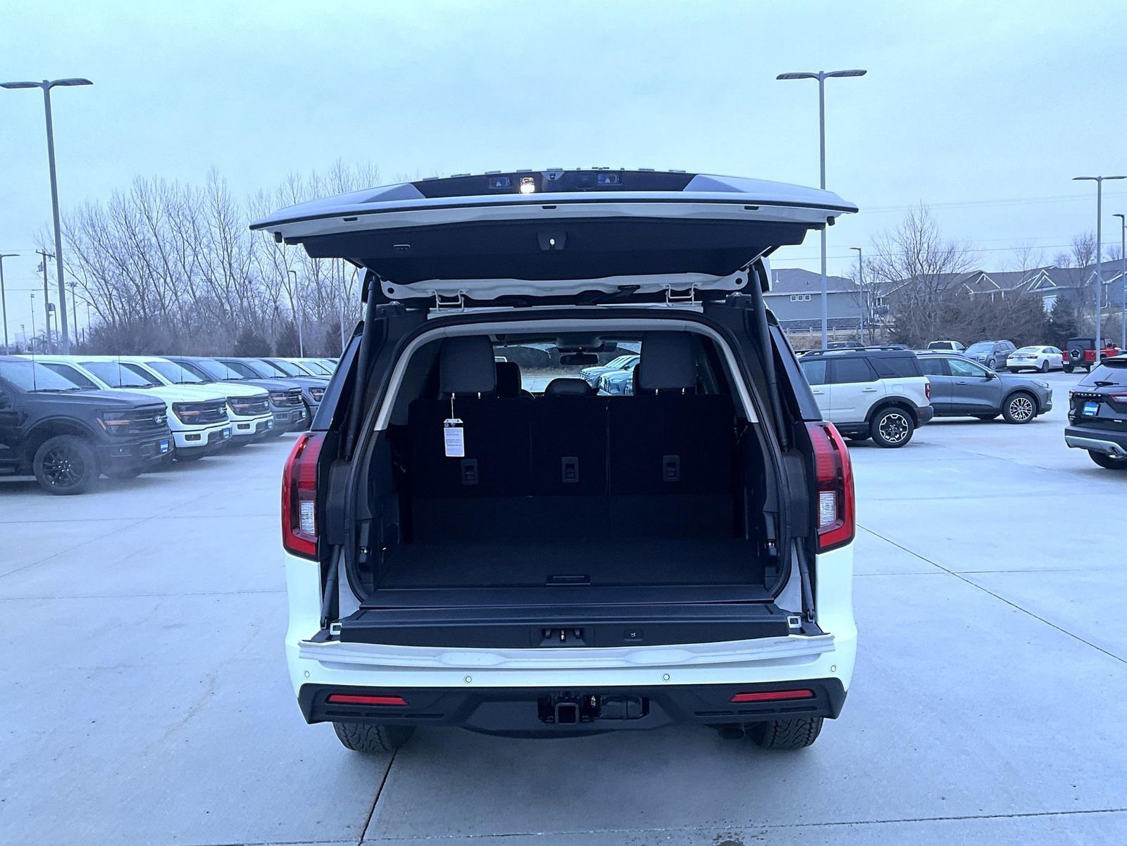 New 2026 Ford Expedition Active image 14