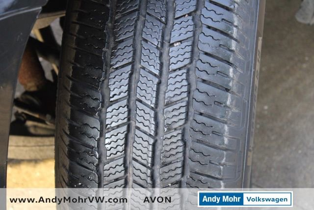 Used 2016 GMC Yukon SLT w/ Open Road Package image 17