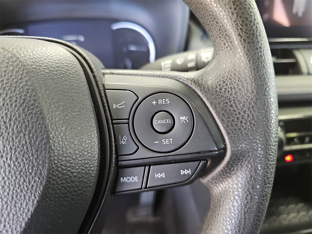 Used 2024 Toyota RAV4 LE image 18