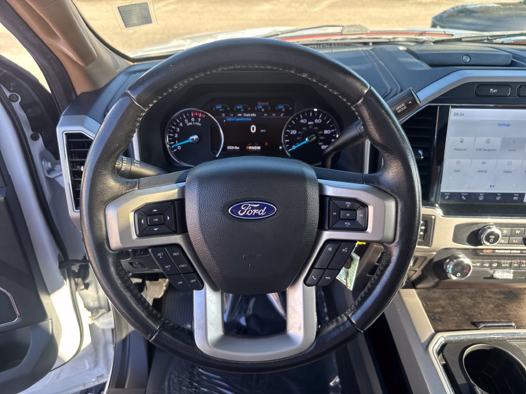 Used 2022 Ford F250 Lariat w/ Tremor Off-Road Package AWD/4WD image 18
