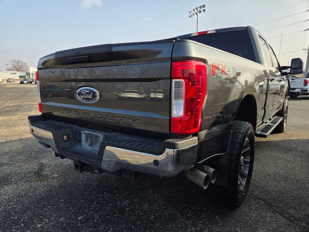 Used 2019 Ford F250 XLT w/ XLT Value Package image 35