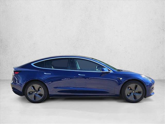 Used 2020 Tesla Model 3 Standard Range image 4