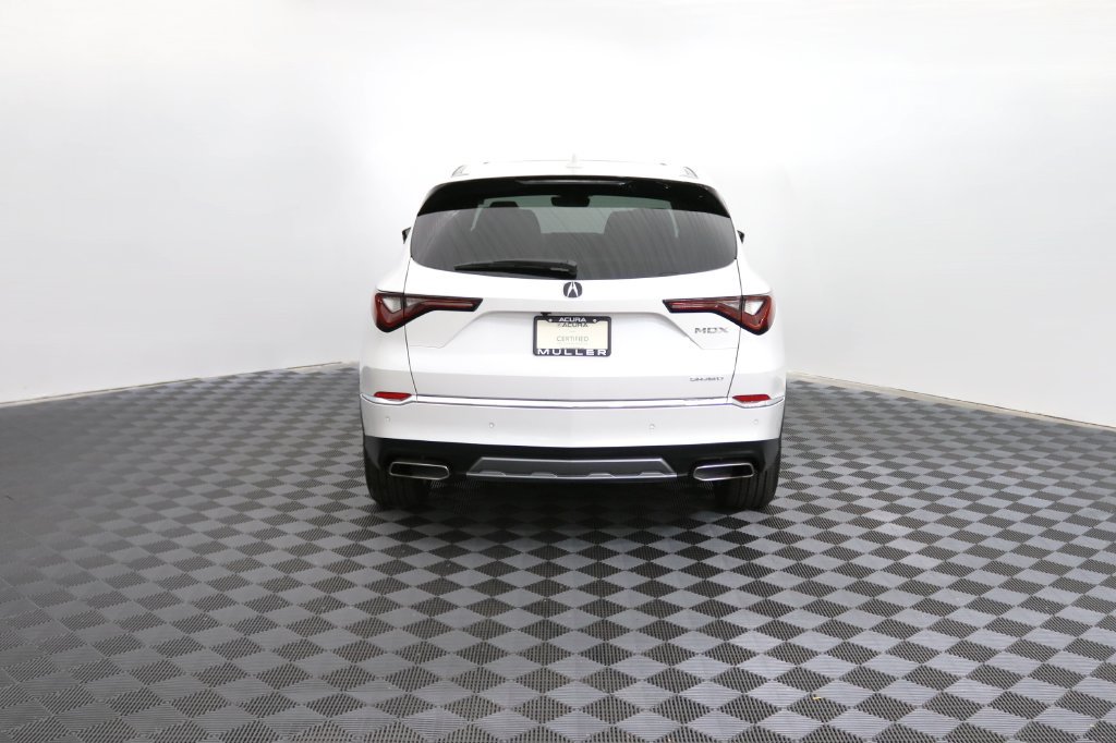 Certified 2026 Acura MDX w/ Technology Package AWD/4WD image 8