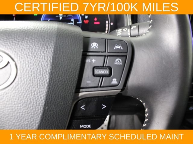 Used 2025 Toyota Camry SE FWD image 21