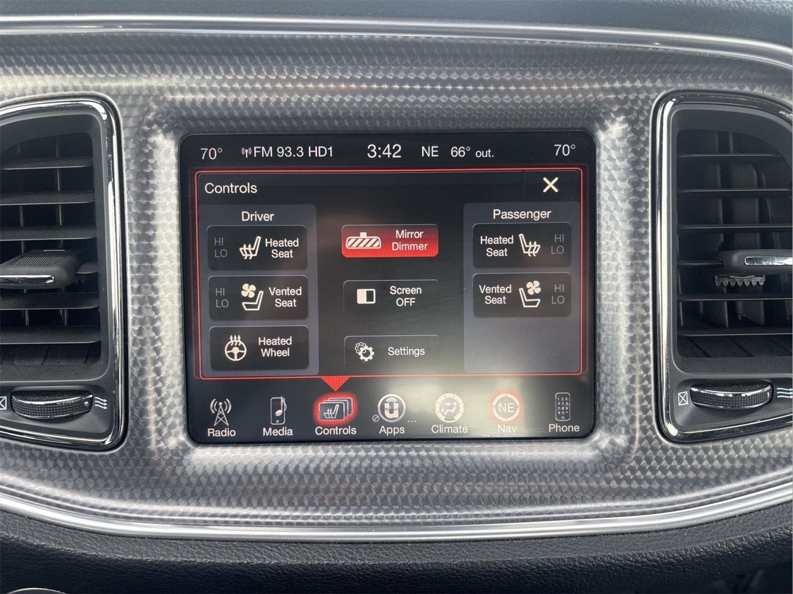 Used 2016 Dodge Challenger SRT Hellcat image 15