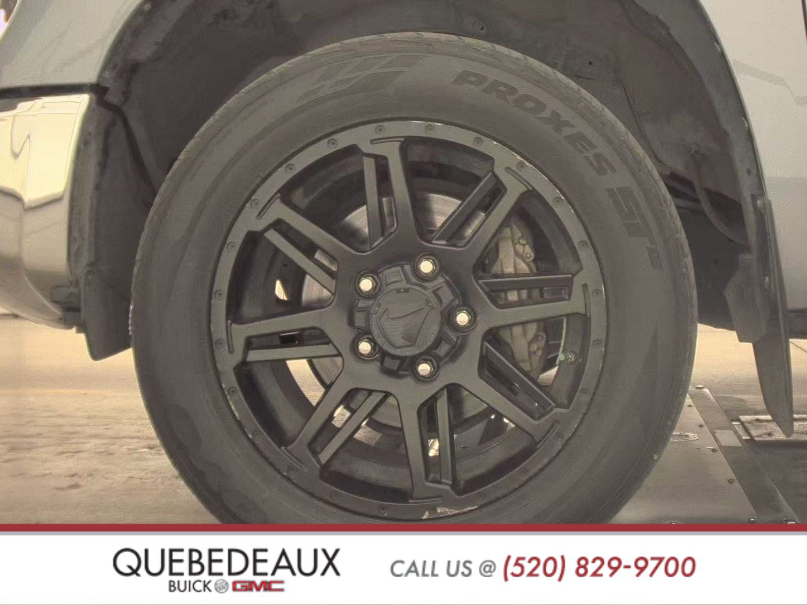 Used 2020 Toyota Tundra SR5 w/ SR5 Leather Package image 9