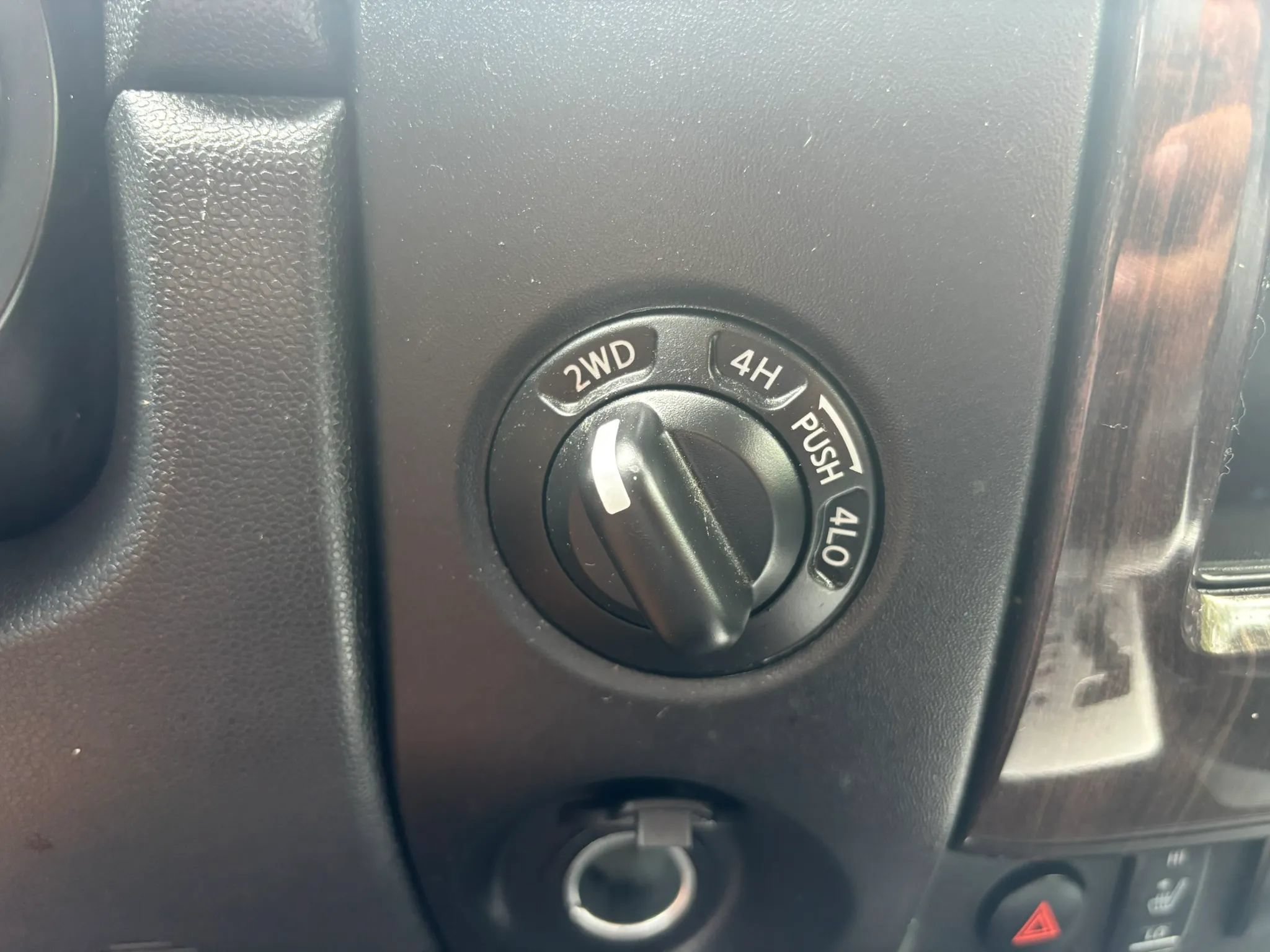 Used 2015 Nissan Titan SL w/ SL Heavy Metal Package AWD/4WD image 20