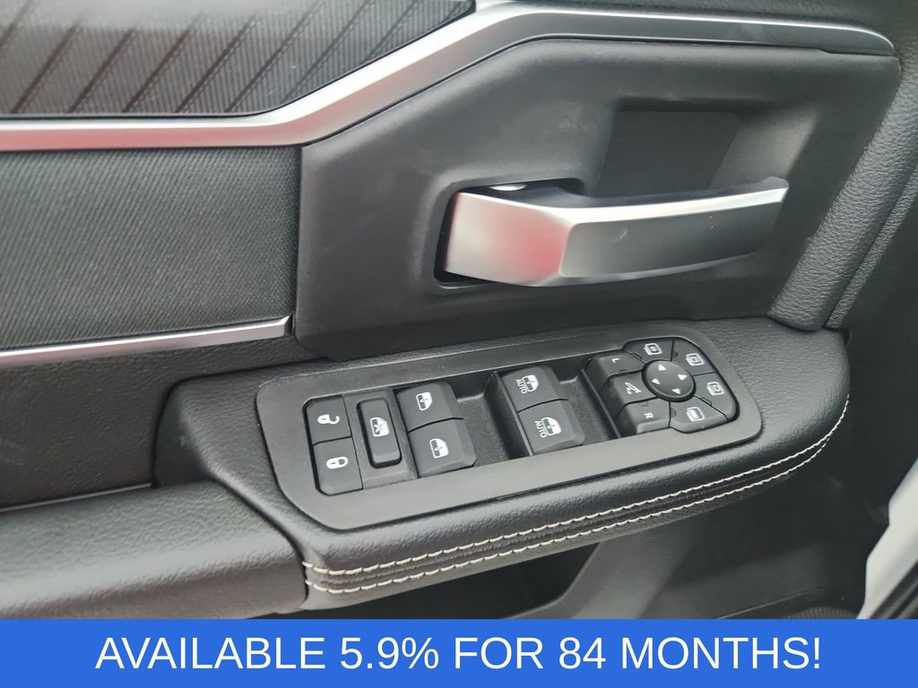 New 2026 RAM 2500 Big Horn AWD/4WD image 13