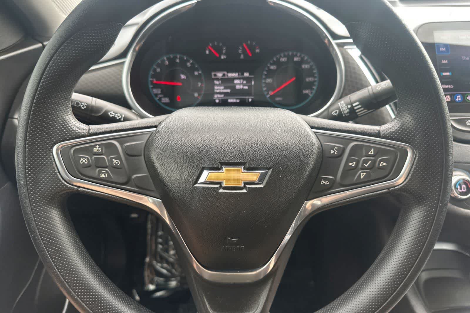 Used 2020 Chevrolet Malibu LT FWD image 24