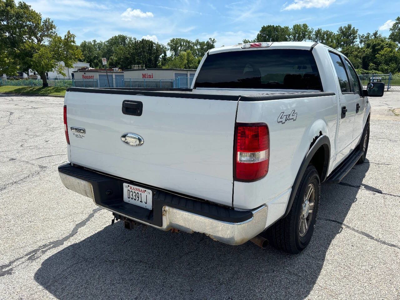 Used 2006 Ford F150 XLT image 4