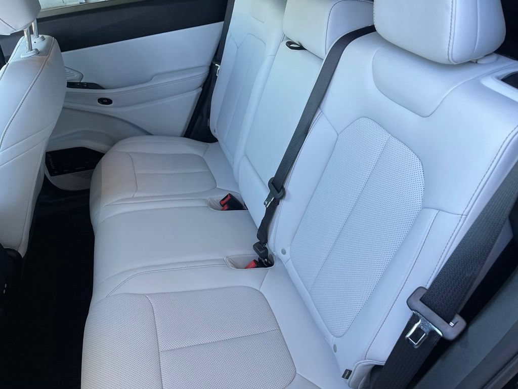 New 2026 Jeep Cherokee Limited AWD/4WD image 15