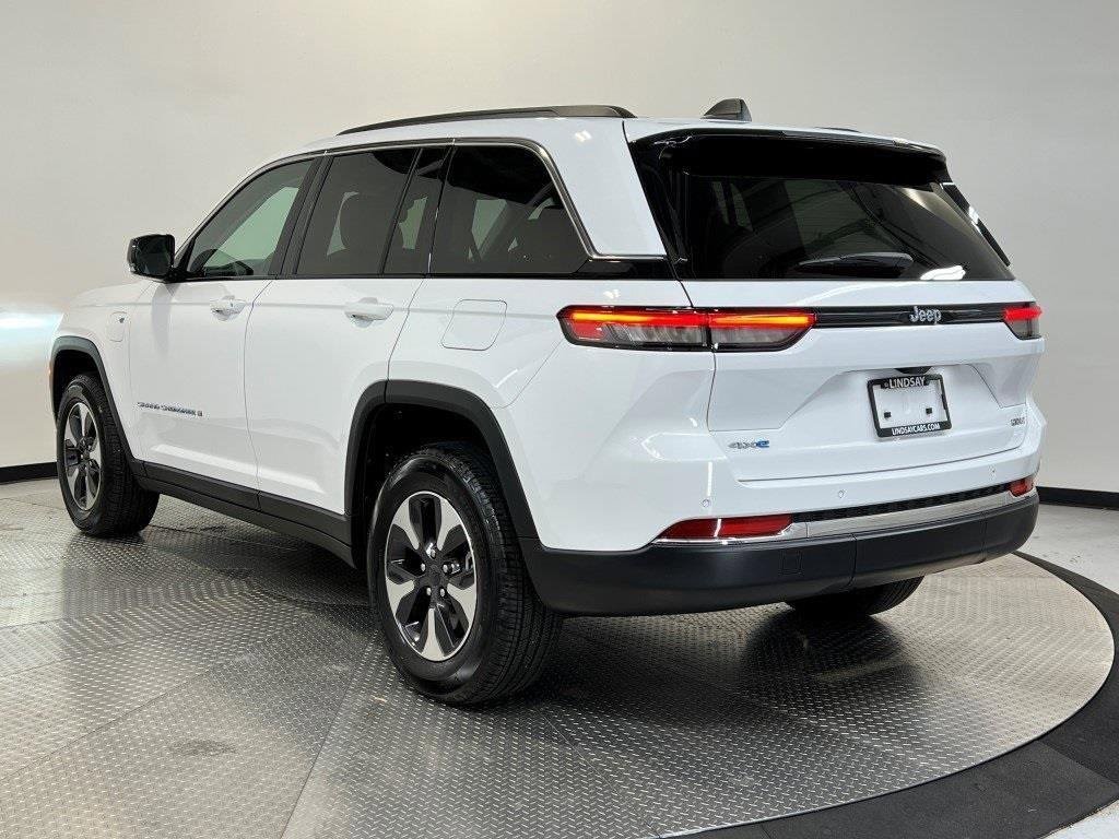 Used 2024 Jeep Grand Cherokee Limited 4xe image 4