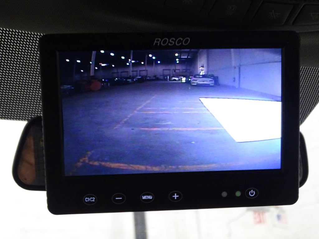 Used 2018 Ford F550 2WD Crew Cab Super Duty image 8