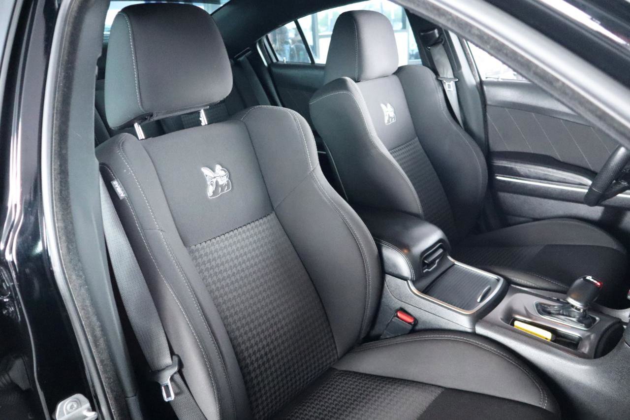 Used 2019 Dodge Charger Scat Pack RWD image 37