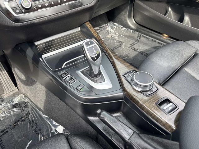 Used 2018 BMW 230i xDrive Convertible image 19