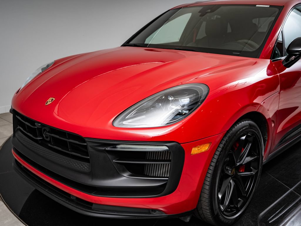 Certified 2024 Porsche Macan GTS AWD/4WD image 17