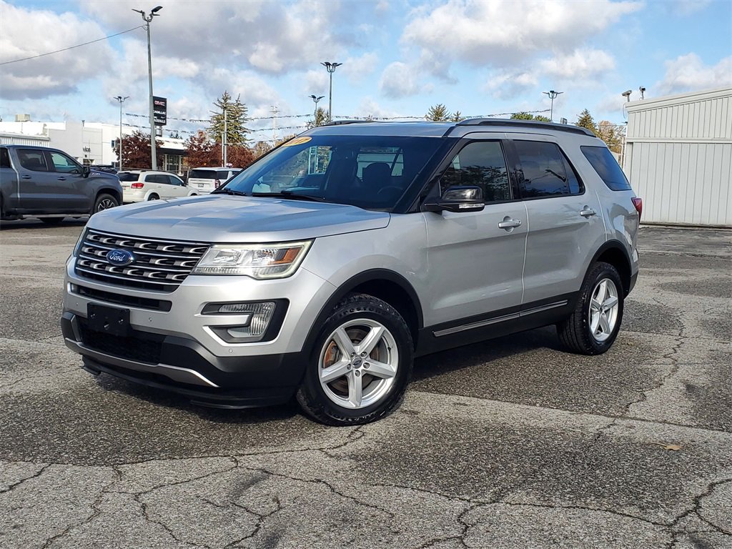 Used 2017 Ford Explorer XLT w/ Equipment Group 201A