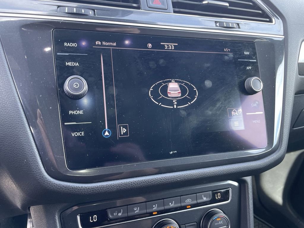 Used 2021 Volkswagen Tiguan SEL Premium R-Line image 16