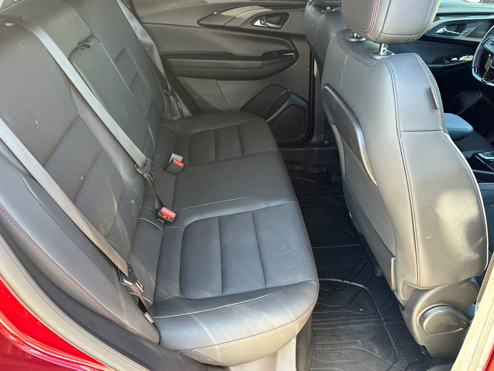 Used 2023 Chevrolet TrailBlazer RS w/ Convenience Package image 13