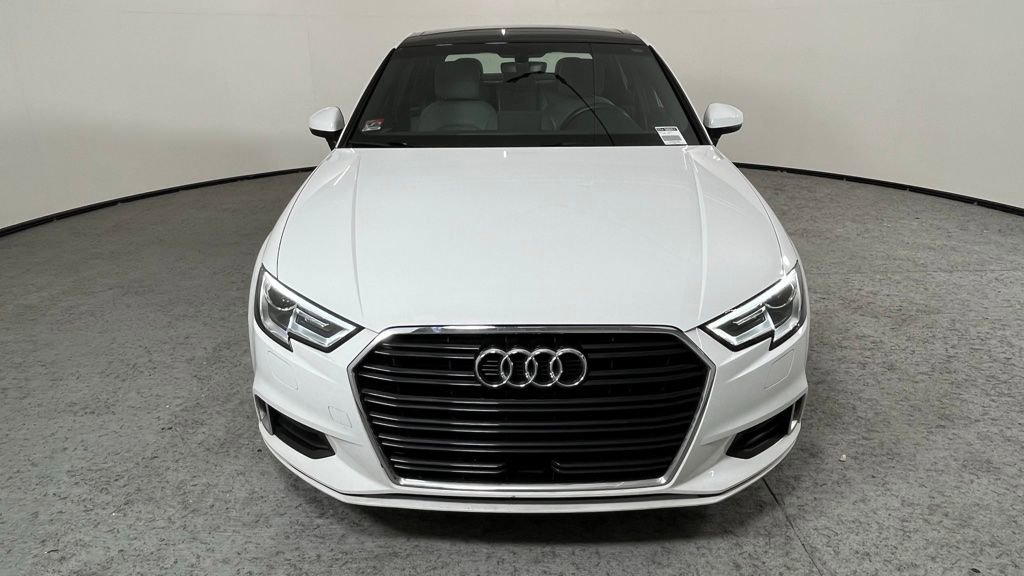Used 2018 Audi A3 2.0T Premium image 8