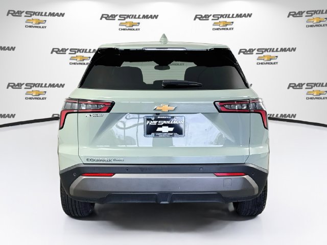 Used 2026 Chevrolet Equinox LT AWD/4WD image 6