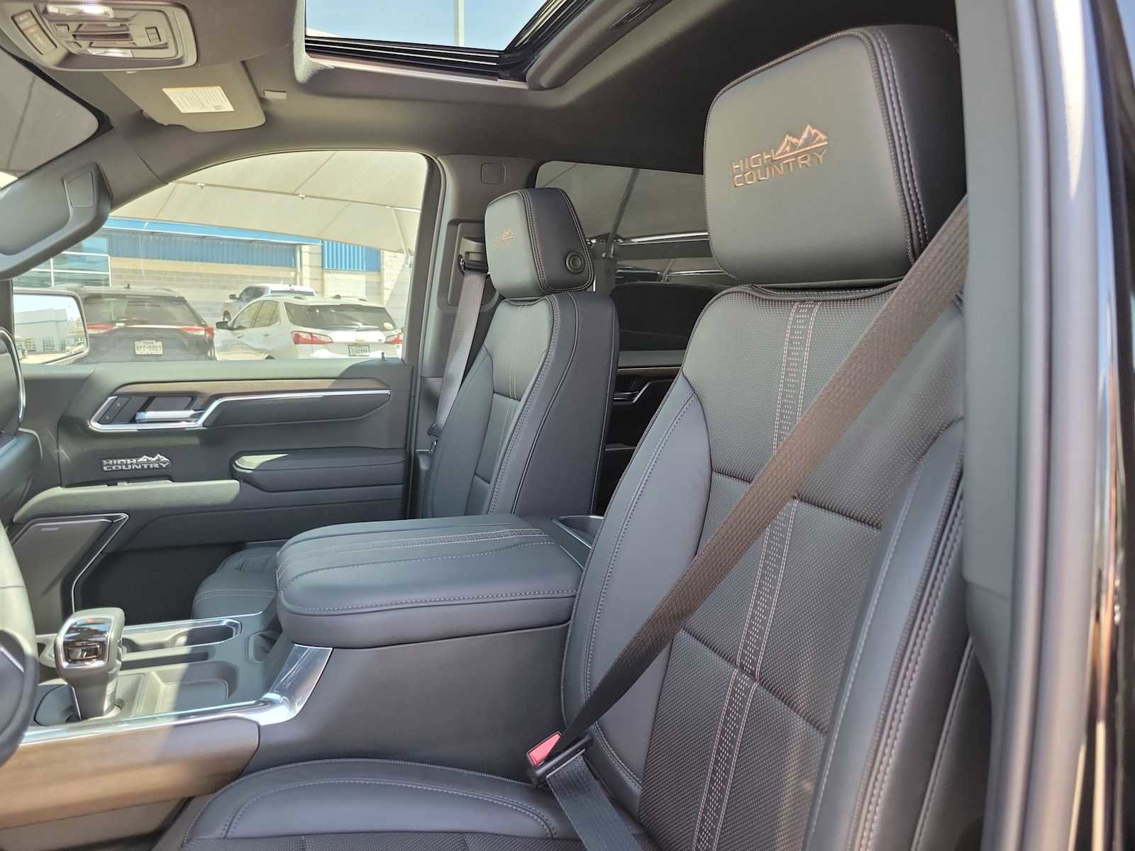 Used 2026 Chevrolet Silverado 1500 High Country w/ Midnight Edition image 7