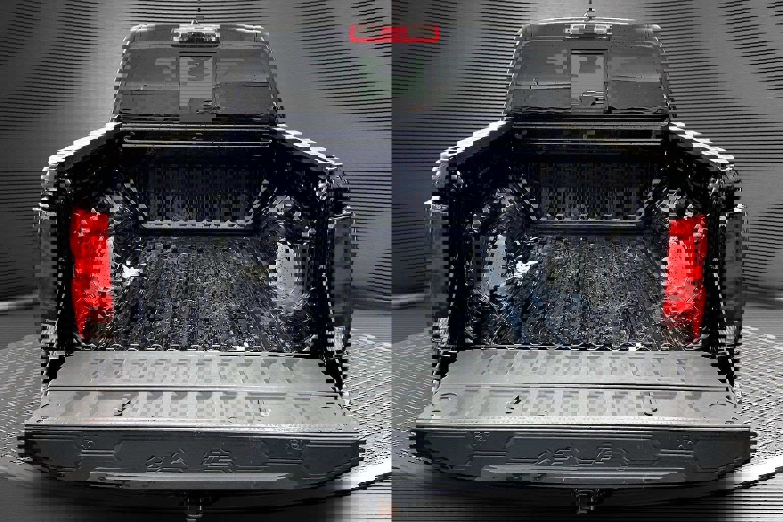 Used 2025 Chevrolet Colorado Trail Boss AWD/4WD image 7