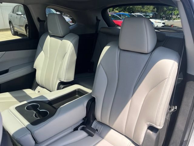 Certified 2023 Acura MDX w/ Technology Package AWD/4WD image 36