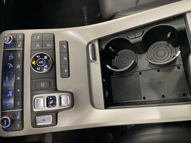 Used 2022 Hyundai Palisade SEL w/ 8P Bench Seat Package image 15