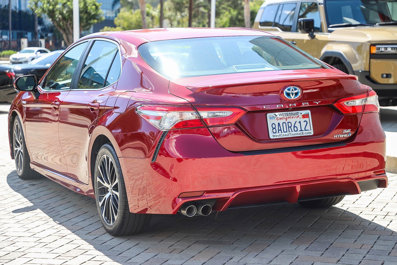 Used 2018 Toyota Camry SE FWD image 9