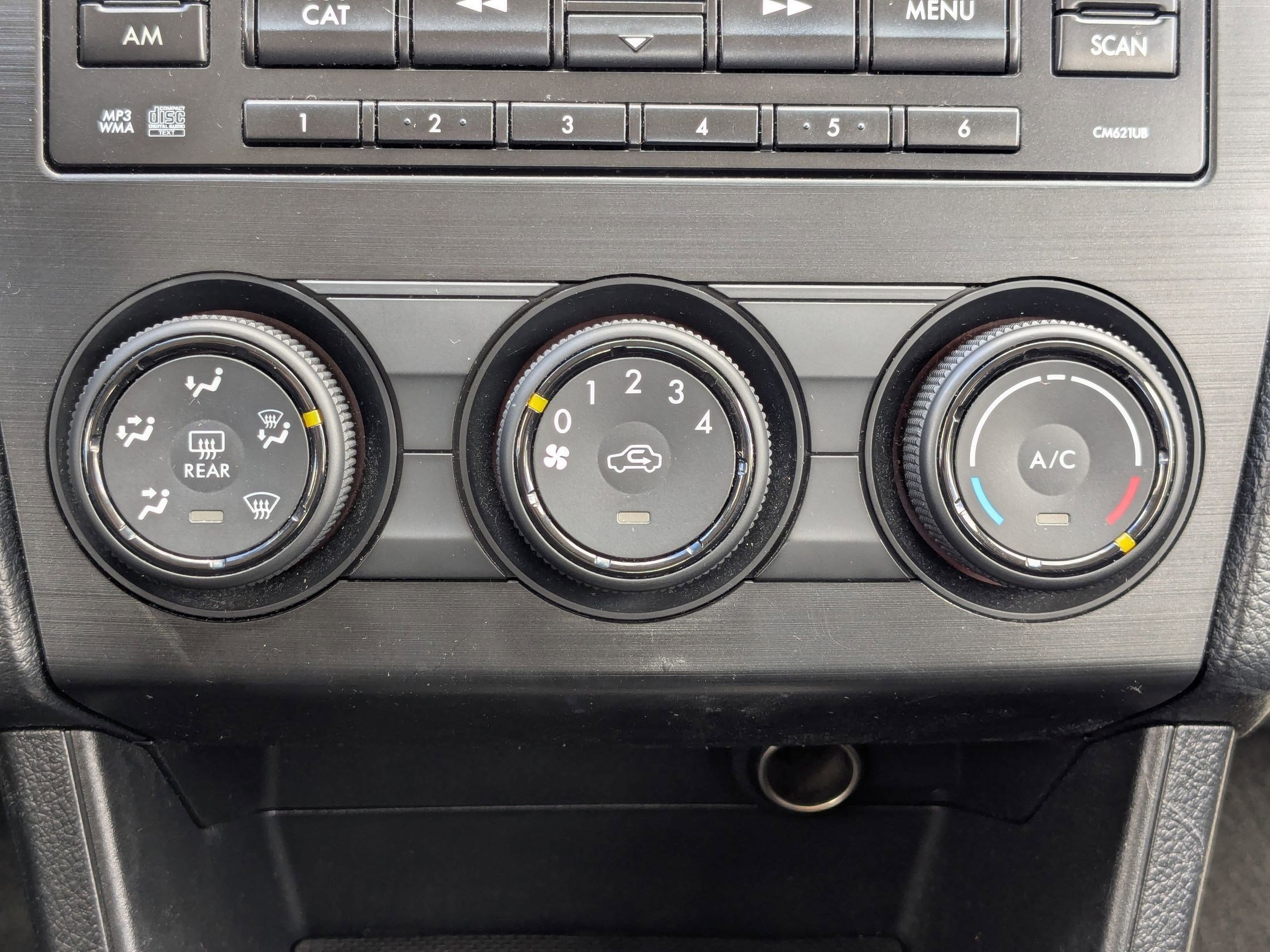 Used 2014 Subaru Impreza 2.0i Premium w/ All-Weather Package w/CVT image 19