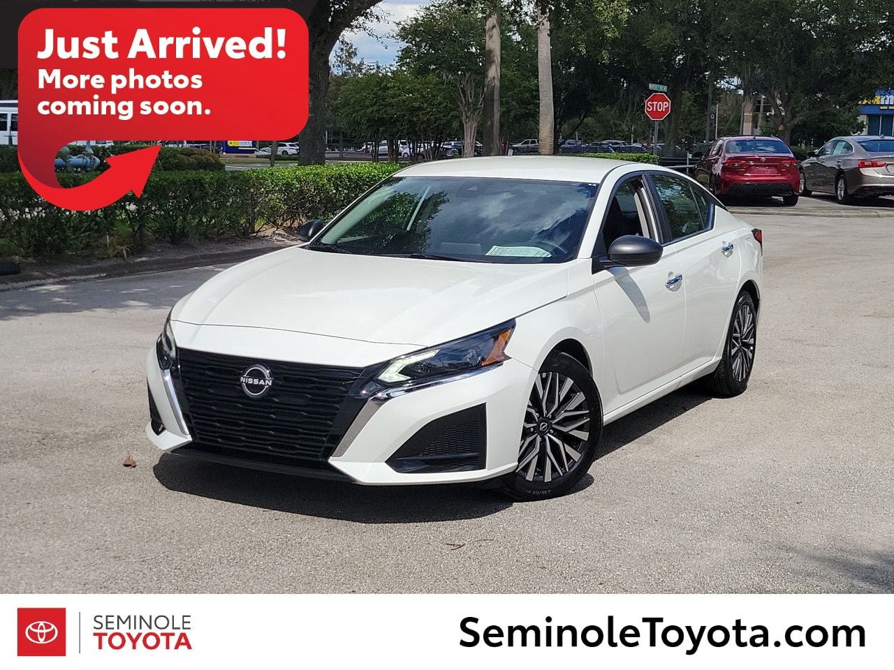 Used 2025 Nissan Altima 2.5 SV FWD image 1