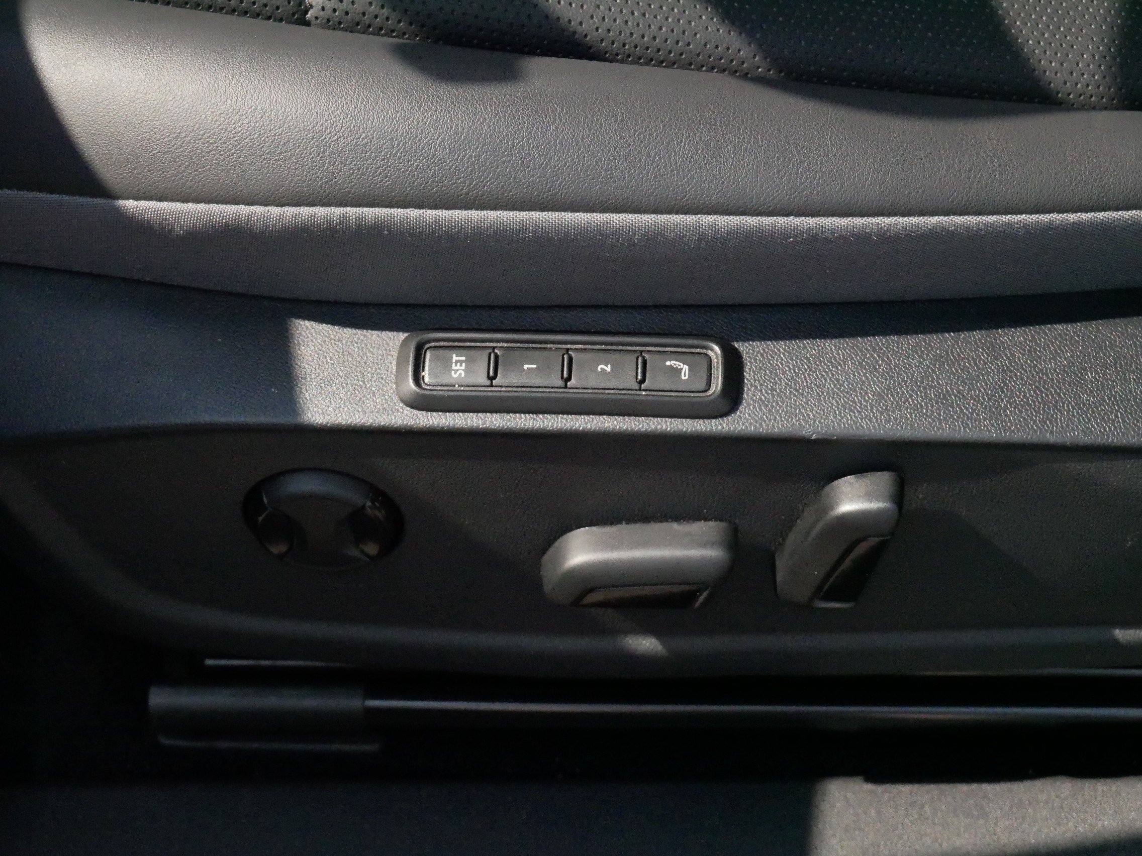 Certified 2023 Volkswagen ID.4 Pro S AWD/4WD image 20