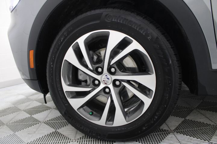 Used 2023 Buick Envision Essence image 47