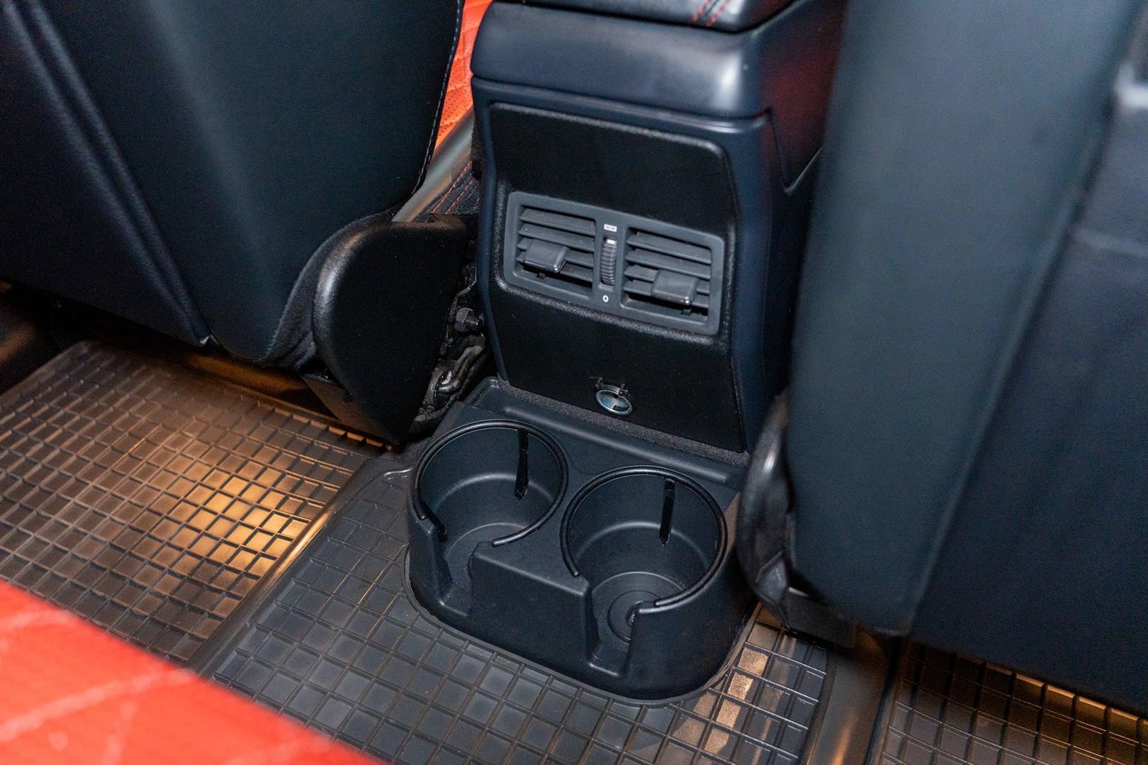 Used 2018 Mercedes-Benz G 63 AMG 4MATIC image 34
