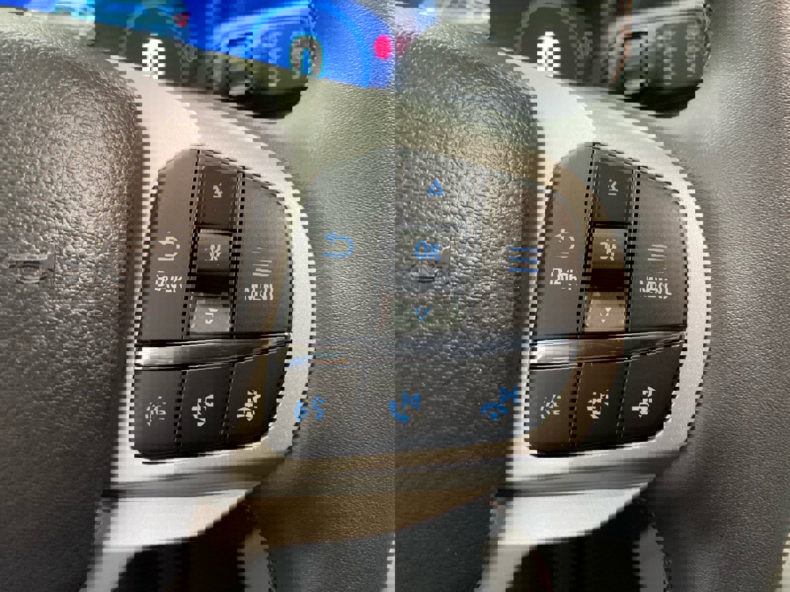 New 2026 Ford Explorer Active image 44