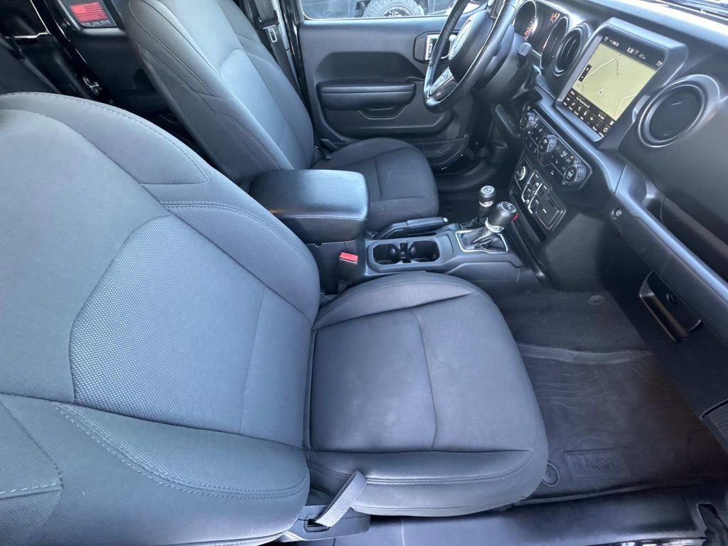 Used 2023 Jeep Gladiator Sport image 13