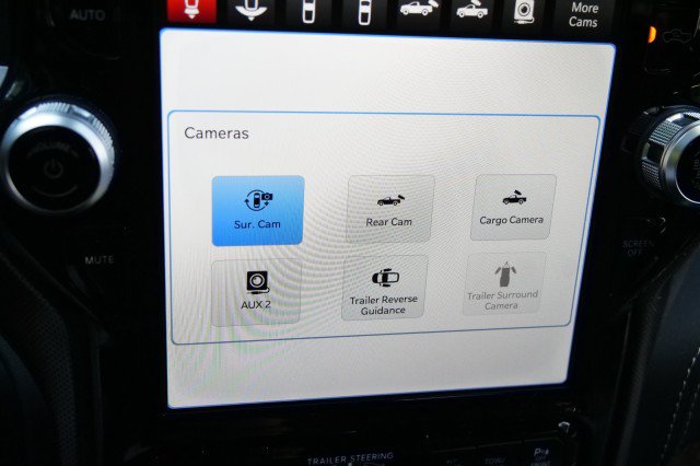 Used 2024 RAM 3500 Limited AWD/4WD image 11